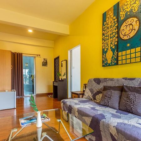 Yak Guesthouse Чиангмай Экстерьер фото