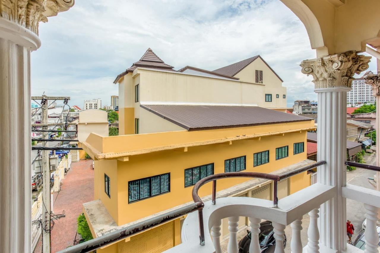 Yak Guesthouse Чиангмай Экстерьер фото