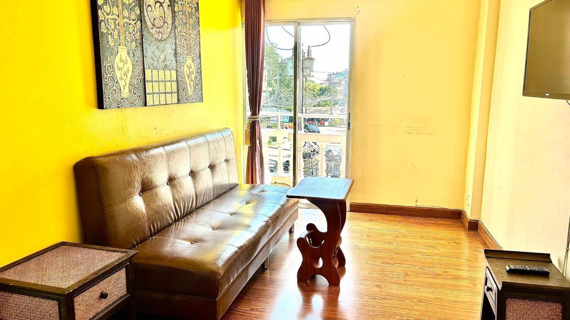Yak Guesthouse Чиангмай Экстерьер фото